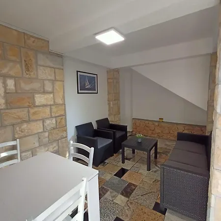 Apartman By The Sea Vinjerac, Zadar - 13985 *